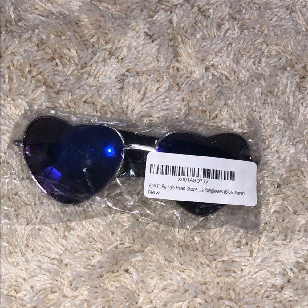 Blue tinted heart glasses